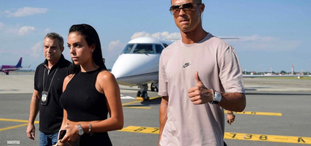 Ronaldo è sbarcato a Caselle, tweet della Juventus