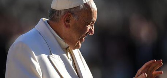 Papa: 'Dramma fake news è dilagare di odio e arroganza'
