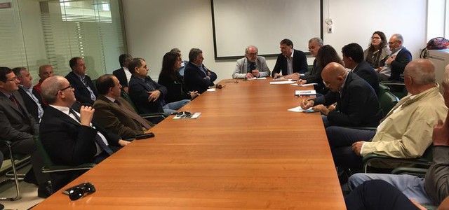 Regione: D'Acri incontra sindacati sulle problematiche della pesca