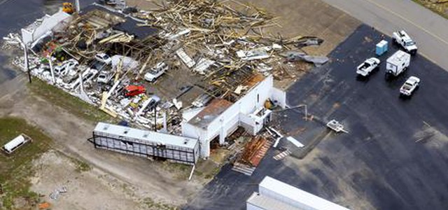 Uragano Harvey: sale il bilancio dei morti, almeno 37