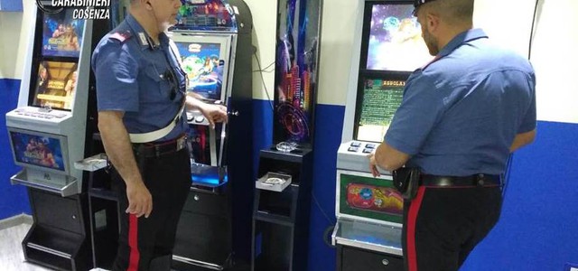 Centri scommesse nel mirino, denunciato 43enne e 70mila euro di multe