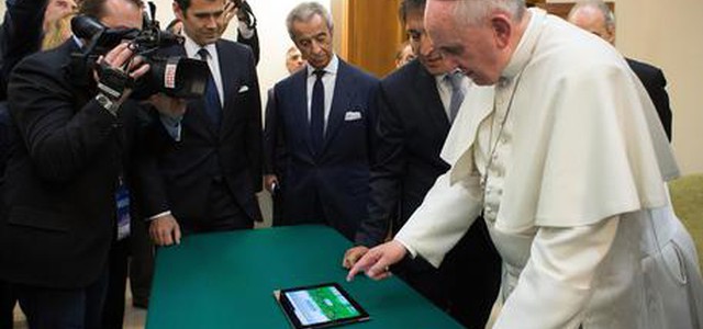 Papa: su Twitter oltre 40 mln follower