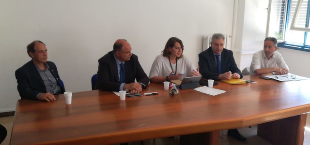 LOCRI, NESCI FA UN'ISPEZIONE IN OSPEDALE: “Non più accettabili le lentezze della Struttura commissariale sulle assunzioni, ecco gli interventi prioritari”.