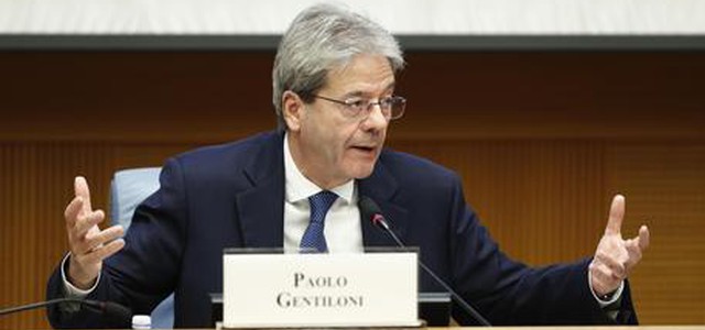 Finisce la legislatura, bilancio del premier Paolo Gentiloni 