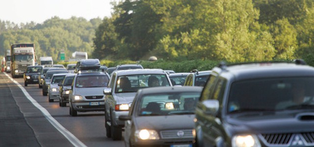 Auto ibride ed elettriche, in Calabria sono il 3%