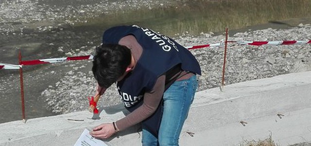 Sequestro costruzioni abusive su demanio nel reggino