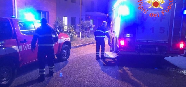 Incendio divampato in laboratorio Arpacal a Catanzaro, ingenti i danni