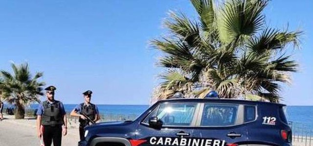 Bambino investito sul lungomare di Ferruzzano, individuato il pirata della strada