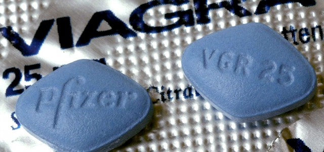 Blu Express - farmaci trafugati e rivenduti, spariva soprattutto Viagra
