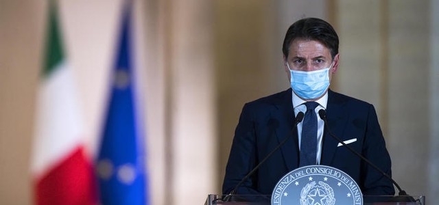 Nuovo Dpcm, ecco tutte le novità illustrate da Conte