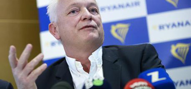 Lettera di Ryanair a piloti: "Non scioperate o sarete sanzionati"
