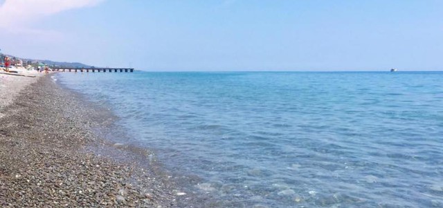 Arpacal qualifica le acque destinate alla balneazione di Trebisacce eccellenti