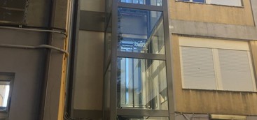 Vanno avanti i lavori alla scuola secondaria Primo Grado in via de Amicis
