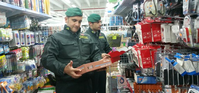 Sequestrati 21 mila prodotti illegali