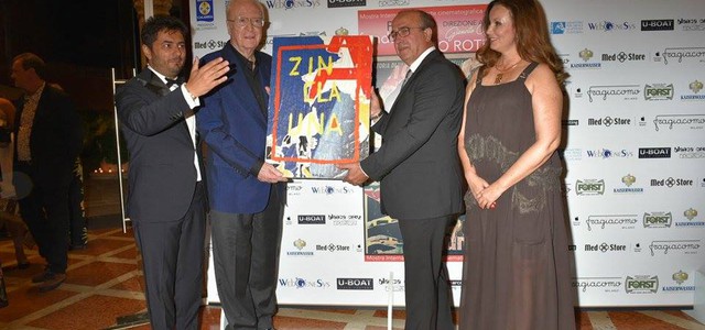 Premio Fondazione Mimmo Rotella: Casadonte premia l’icona del cinema mondiale Michael Caine