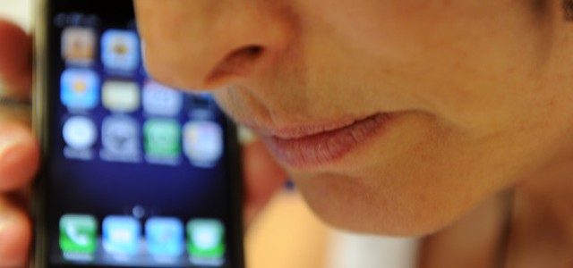 Tribunale, uso scorretto cellulare causa tumore