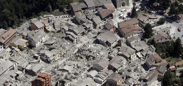 Terremoto: Amatrice come L'Aquila, c'è l'imprenditore che ride