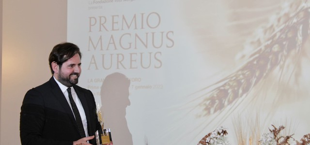 Grande successo per la prima edizione del Premio Magnus Aureus a Cosenza  La Fondazione Totò Morgana ha premiato undici eccellenze morali e professionali