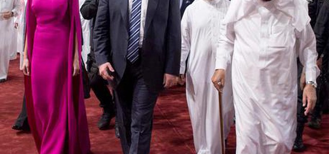 Trump, in Arabia Saudita, si rivolge ai musulmani: 'Combattere l'estremismo islamico'