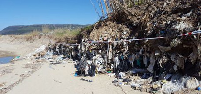 Discarica abusiva sequestrata a Pizzo