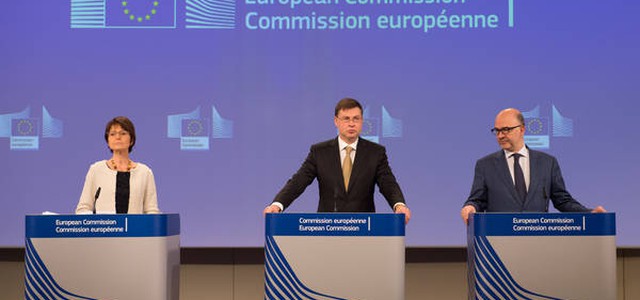 Ok dell'Ue alla manovra bis: "L'Italia ha rispettato le regole"