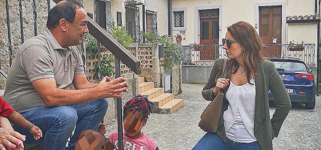 Eurodeputata M5S Laura Ferrara ha incontrato il sindaco di Riace