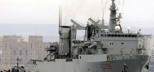 Unità Marina militare a Crotone