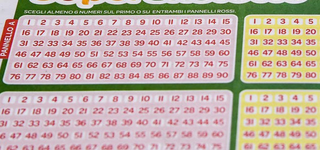 Superenalotto - vinti 208mila euro a Molochio