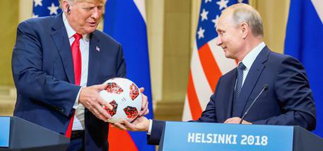 Il summit di Helsinki. Putin: 'Nessuna russa nel voto Usa". Trump: 'Russiagate una farsa'