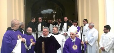 La Sacra Reliquia di San Francesco da Paola è in volo verso l’Australia