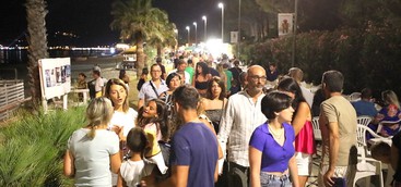 LA NOTTE AZZURRA, IN TANTISSIMI HANNO INVASO IL LUNGOMARE DI MONTAURO