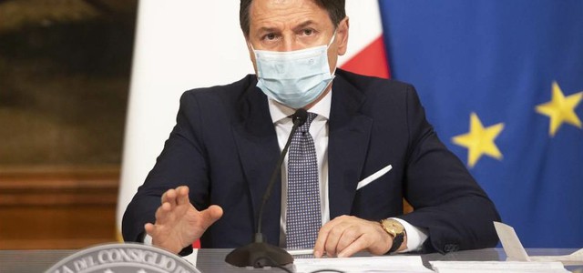 Nuovo Dpcm, Natale blindato: le misure annunciate da Conte