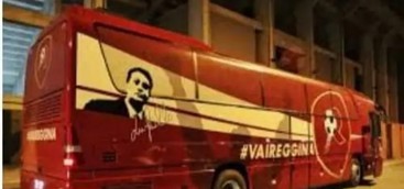 L’arresto di Luca Gallo, presidente della Reggina, ha scatenato l’ironia dei tifosi giallorossi sul web. Di Catanzaro Sport 24