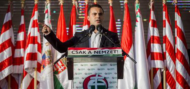 Ungheria: sindaco bandisce moschee e gay