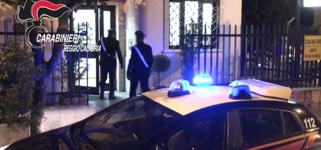 Sfugge ad un controllo dei carabinieri, arrestato pregiudicato