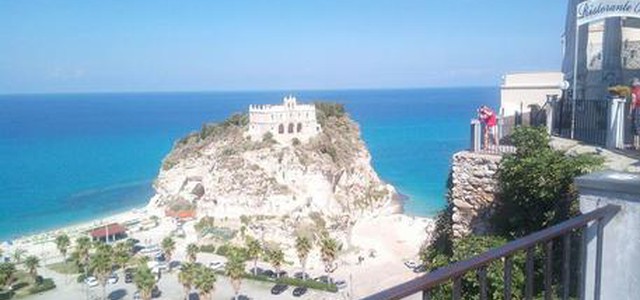 A Tropea in arrivo i primi turisti dalla Germania. Attesi flussi anche dall'Est Europa