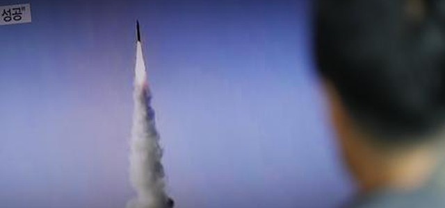 Nord Corea lancia vari missili