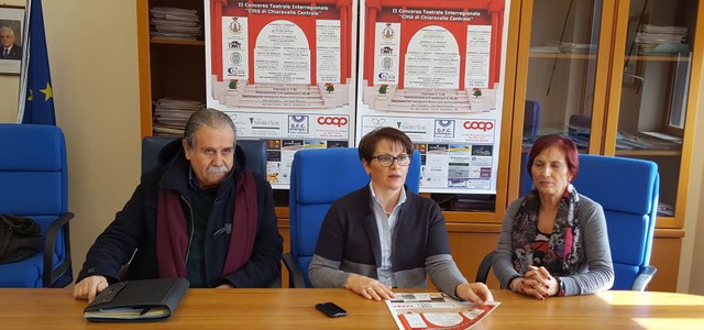 Chiaravalle Centrale, nove spettacoli e una sorpresa finale: riapre il teatro 