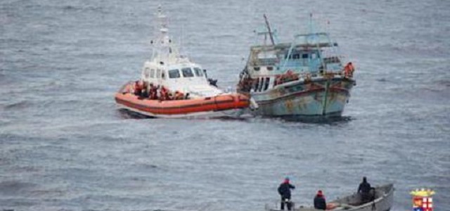 Migranti positivi al Covid-19 in Calabria, aggiornamento del sindaco di Roccella Jonica
