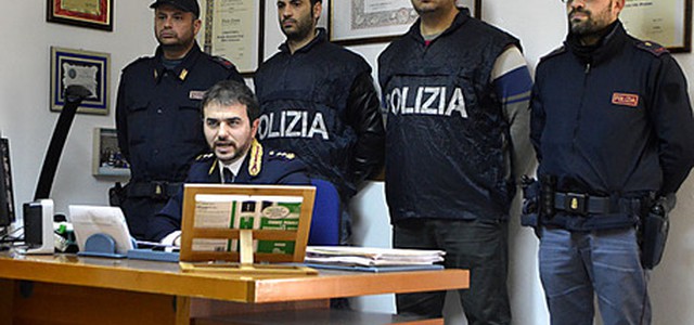 Coppia rapinata a Crotone, un arresto