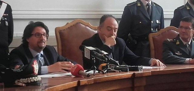 "Robin Hood": in manette anche il padre della sposa che atterrò con elicottero in piazza
