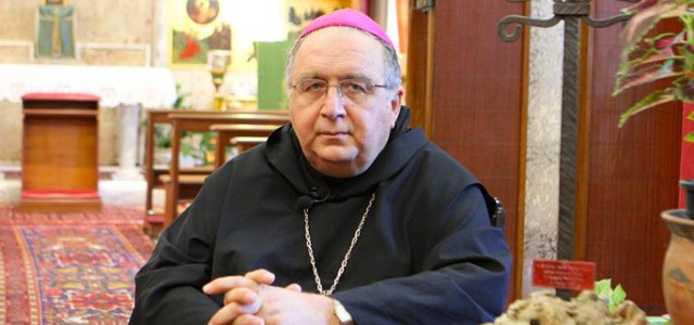 Morosini: «La Pasqua ci prepari ad una vita diversa»