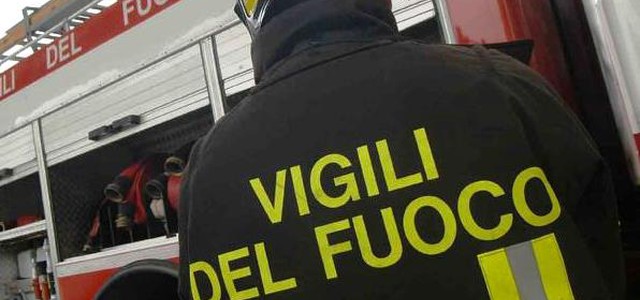 Fuga di gas a scuola, edificio evacuato a Roccelletta 