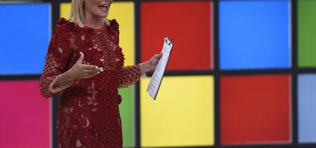 Simona Ventura torna in Tv con 'Selfie'