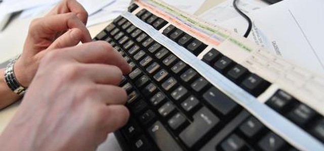 Truffa in vendita online, due denunciati
