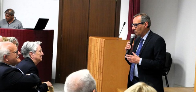 Riparo ricorda Francesco Cuzzola: intitolata la piazzetta adiacente alla chiesa di San Nicola di Bari