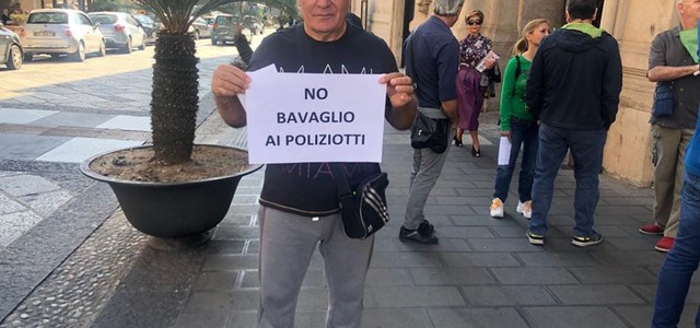 Caos in Questura a Catanzaro. Allotta (Pnfd) da 2 giorni in sciopero della fame annuncia: “Io come Tonelli per far emergere la verità, la Di Ruocco ha fallito!”