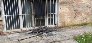Vandali saccheggiano scuola a Rende