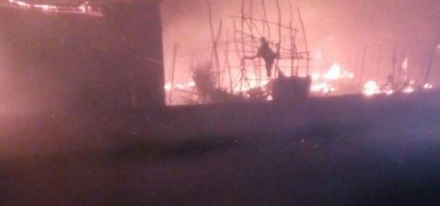 Rogo a San Ferdinando, 15 migranti rimasti senza tetto trasferiti nella nuova tendopoli