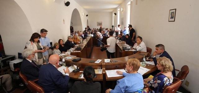Oliverio al primo “Meeting Internazionale sulla Dieta Mediterranea”